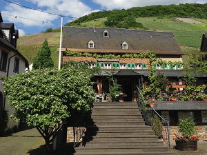 Weingut Serwazi-Zenzen
