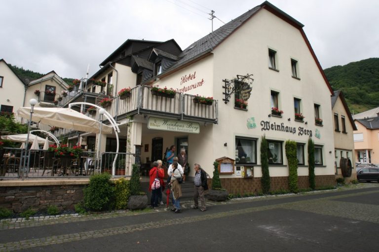 Hotel-Weinhaus Berg in Bremm